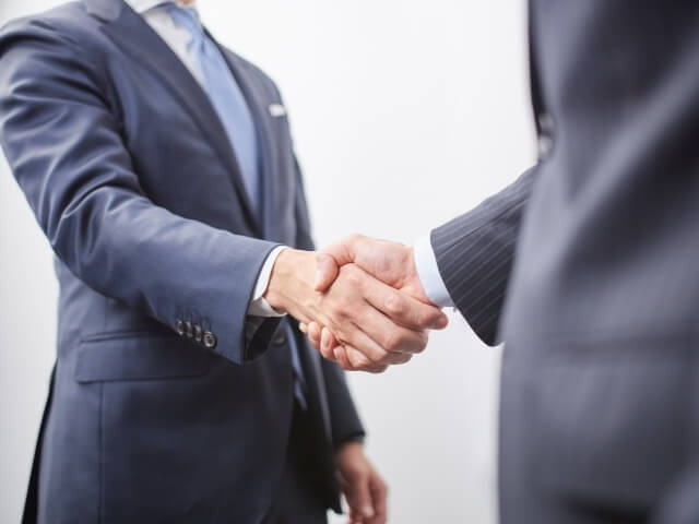 会社員